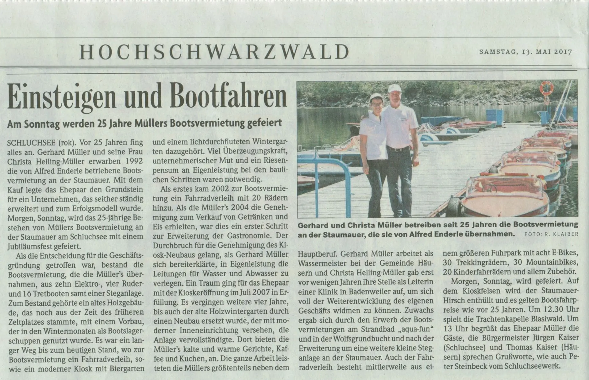 Zeitungsausschnitt der Badischen Zeitung vom 26. August 2017 über 25 Jahre MÜLLERS Bootsvermietung am Schluchsee
